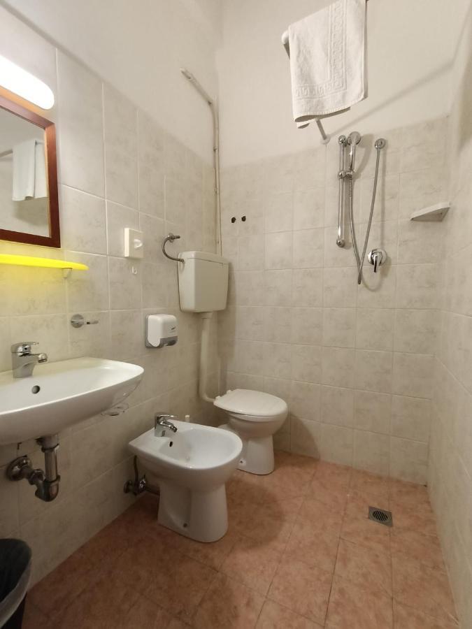 Hotel Zeus Lido Di Classe Room Only 外观 照片