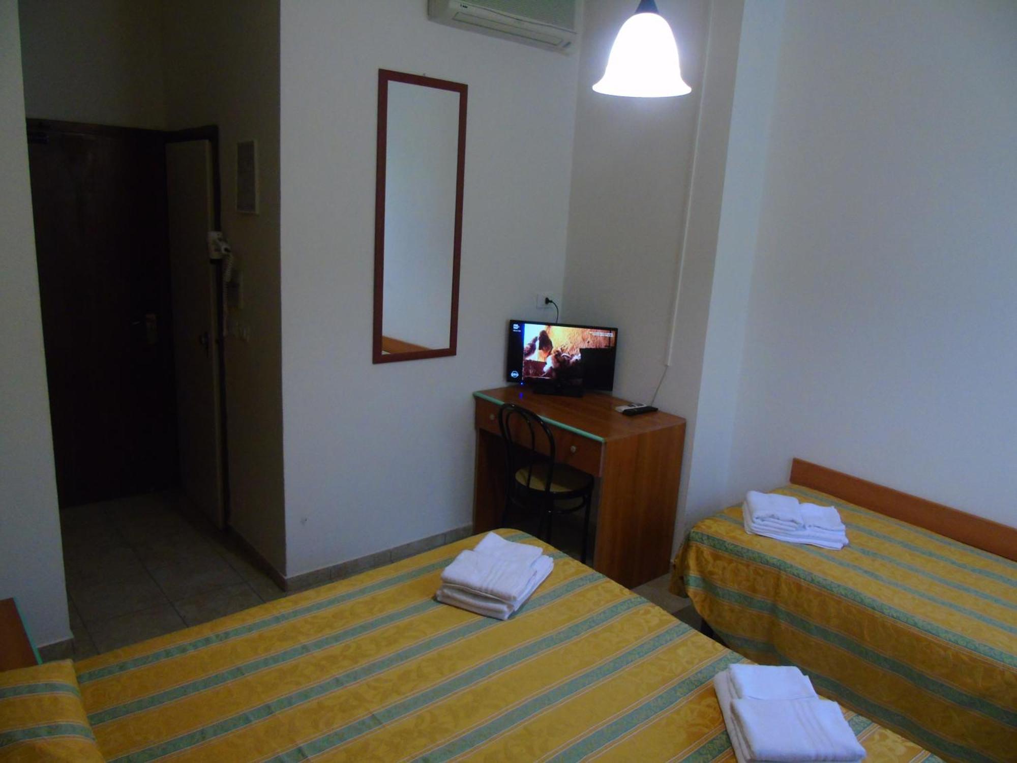 Hotel Zeus Lido Di Classe Room Only 外观 照片